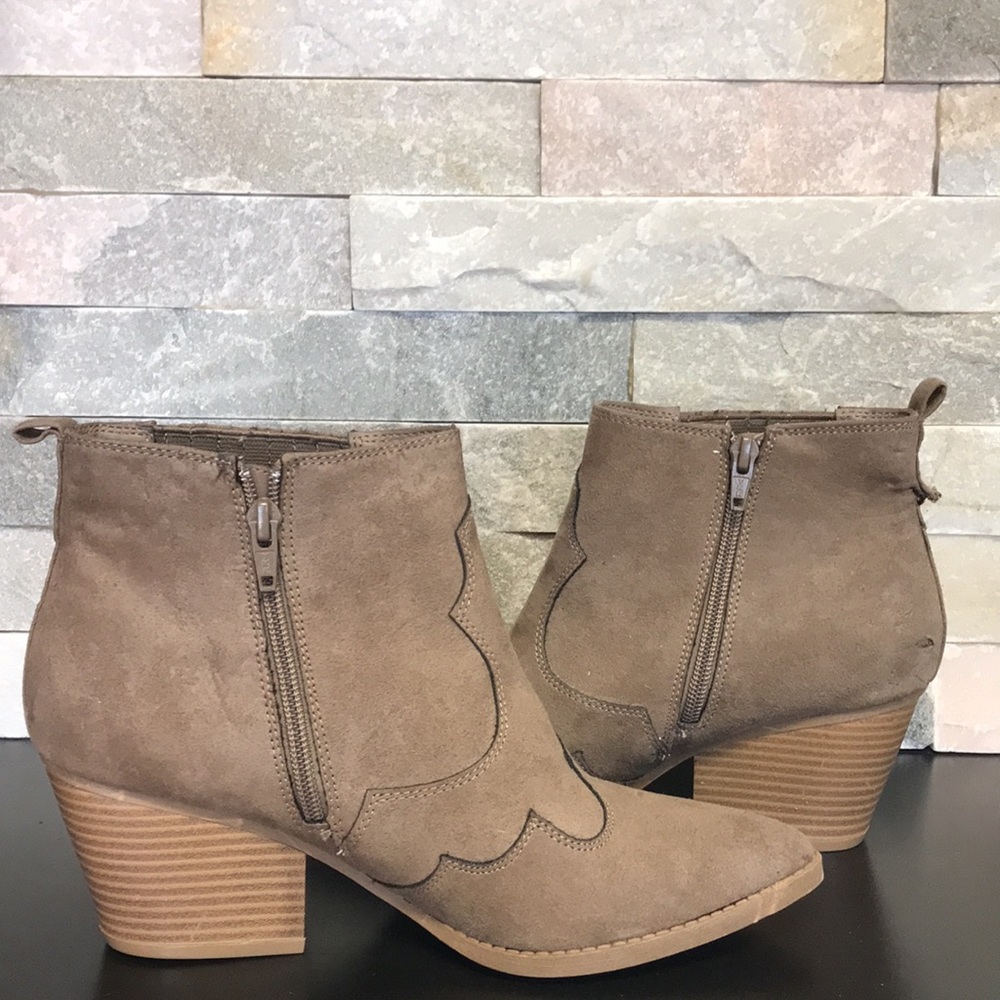 🎁 American Rag Kayla Booties - Picture 3 of 10